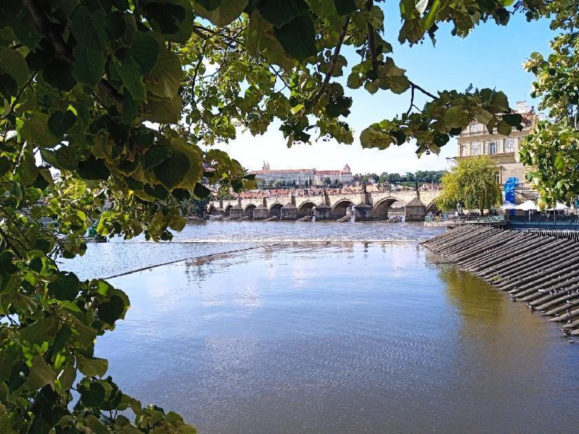 Cozy Studio In The Heart Of Old Prague Near The Charles Bridge Esterno foto